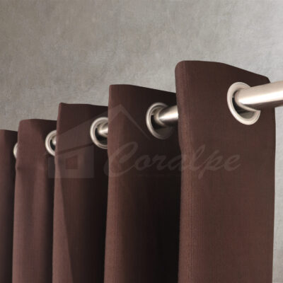 Cortinas con Ojalillos de Aluminio